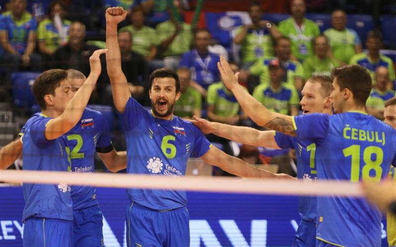 slovenija odbojka.JPG