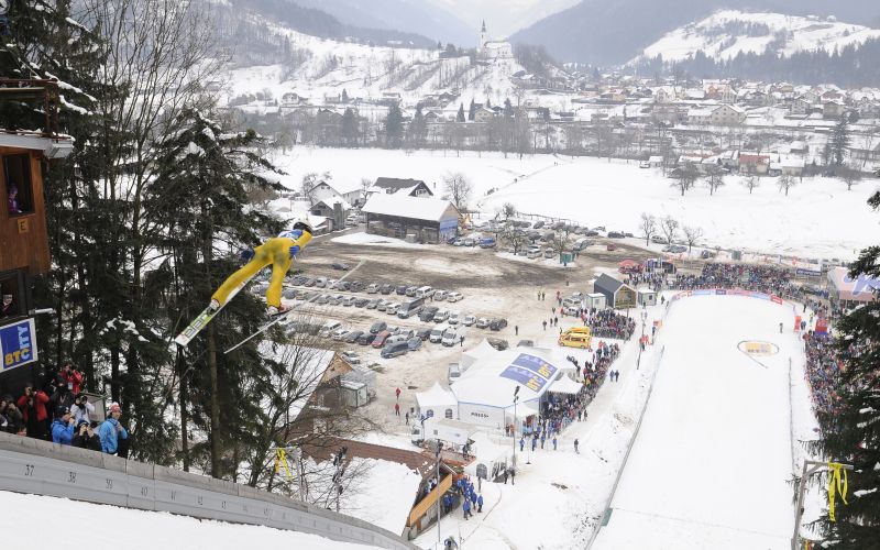 skakalnica ljubno nm.JPG