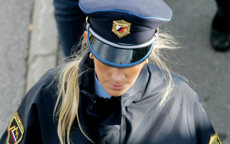 policistka