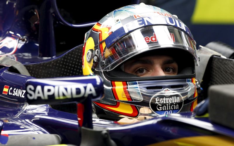 Sainz re.jpg