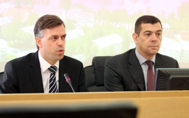 macedoni_cerne.jpg