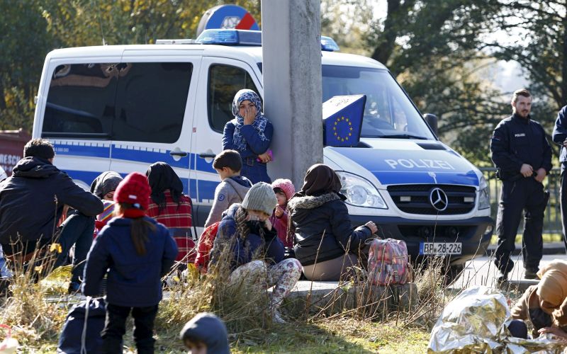 begunci, nemško-avstrijska meja.jpg
