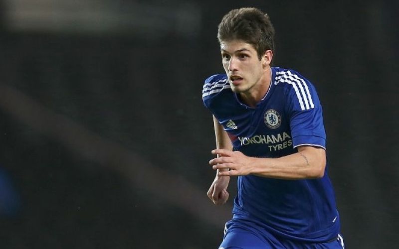 Lucas Piazon.jpg