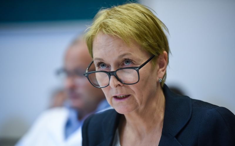 viljem kovač zlata štibler darinka miklavčič onkološki inštitut onkologija ukc ukclj (5).jpg