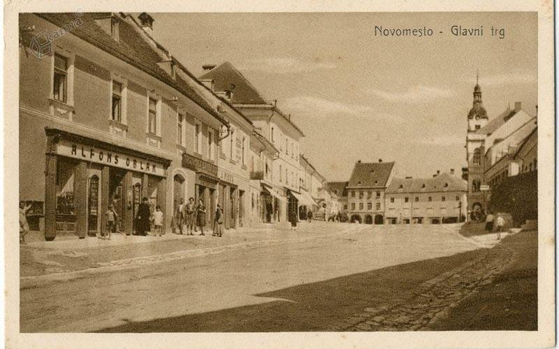 glavni_trg_z_rotov__em__bergmanovo_hi__o__trgovino_alfonsa_oblaka.jpg