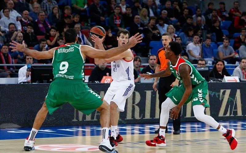 thomas-heurtel-anadolu-efes-istanbul-eb euroliga kosarka15.jpg