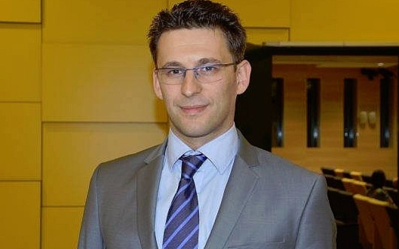 božo petrov.jpg