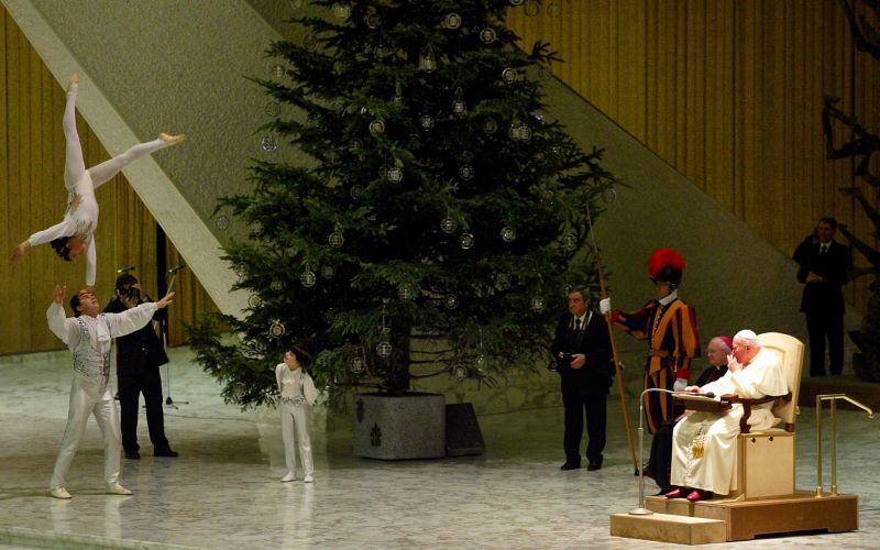 cirkus moira orfei.jpg