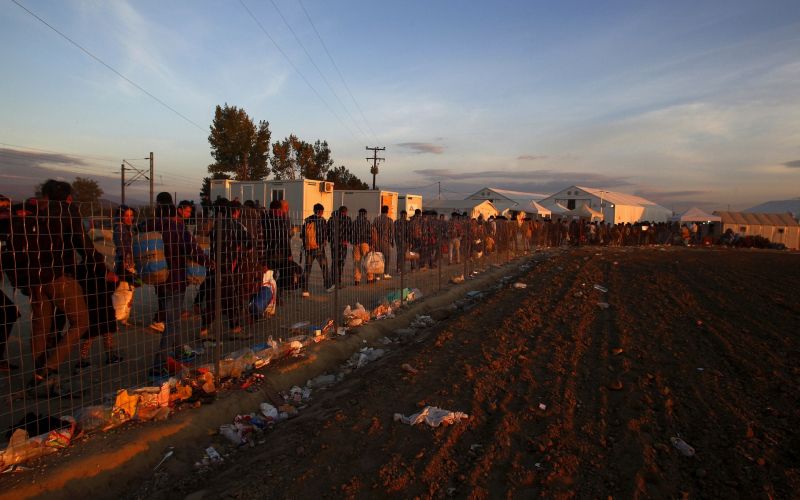 migranti, makedonsko-grška meja.jpg