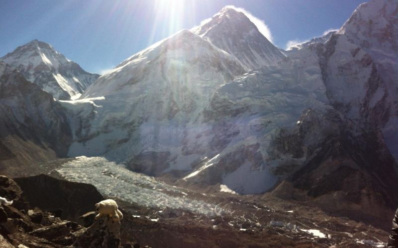 kuhmba everest.jpg-largea1.jpg