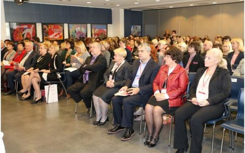 _konferenca_000.jpg