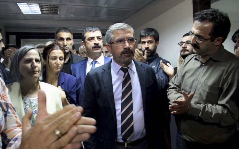 tahir elci.jpg