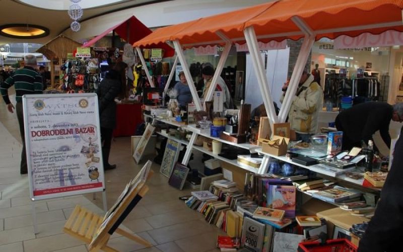 lions_bazar_2014.jpg