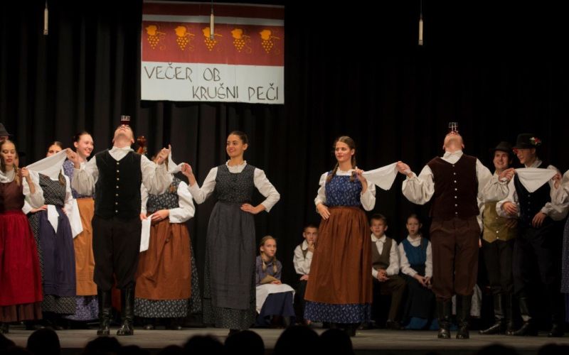 folklora_letni_koncert__1_.jpg