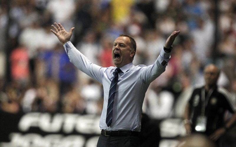 Mano Menezes