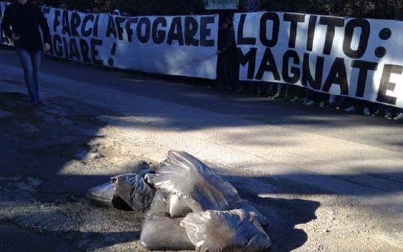 Lazio navijači gnoj