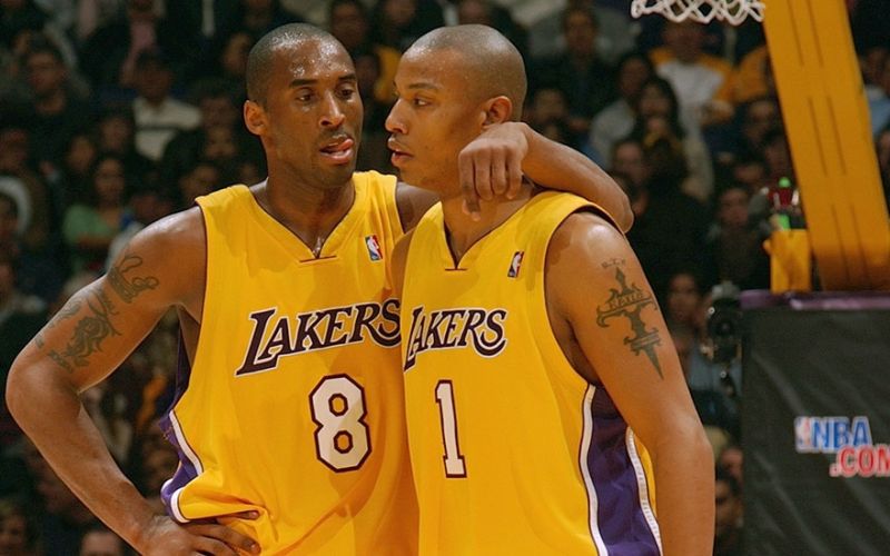 kobe_caron.jpg