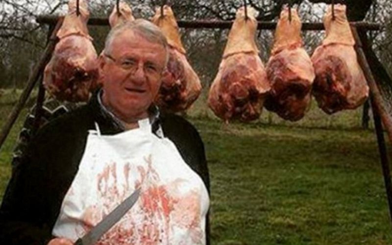 Vojislav Šešelj 1.jpg
