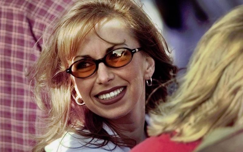 Paula Jones.jpg