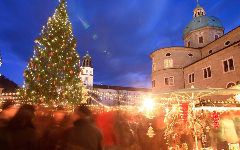 salzburg, božična tržnica.jpg