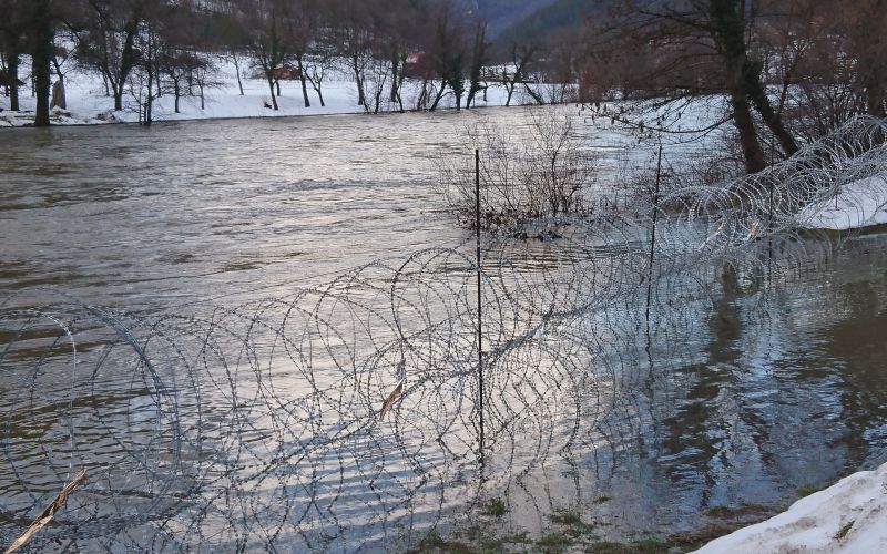 kolpa, žica2.jpg