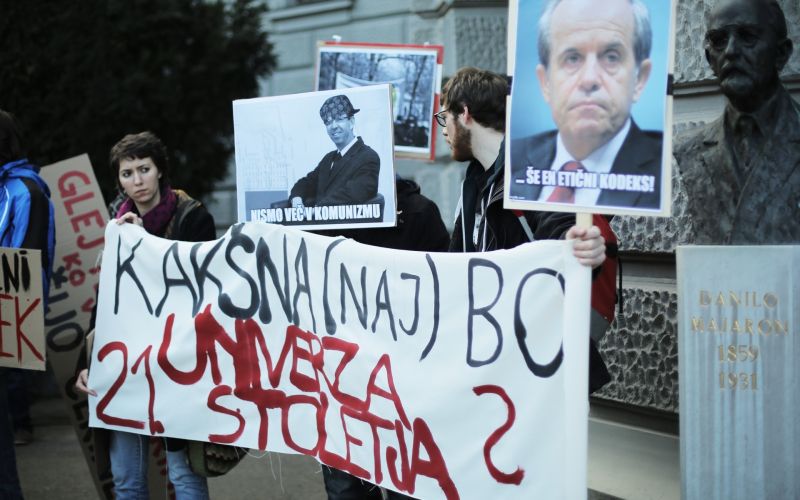 študentski protest3.jpg