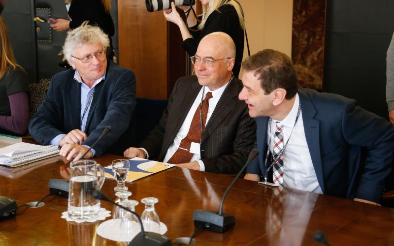 Sergej Hojker, David B. Vodušek, Simon Vrhunec