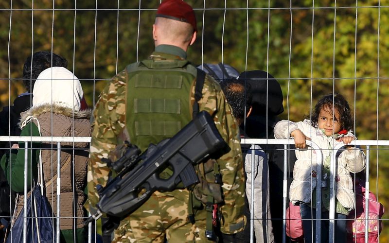 Begunci meja slovenija avstrija
