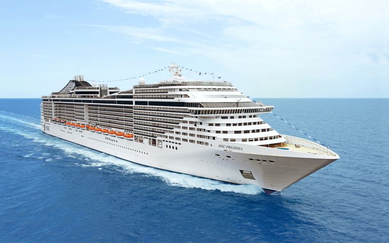 MSC0911058_Ship_MSC_Preziosa_retush.jpg