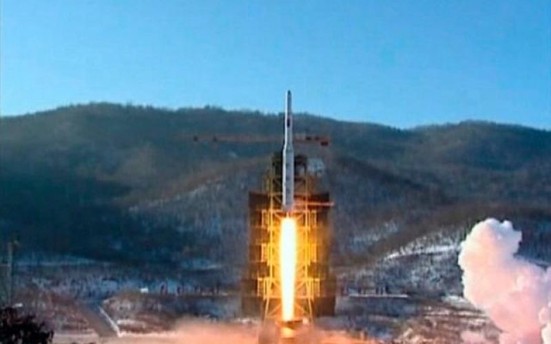 korea raketa izstrelitev.jpg