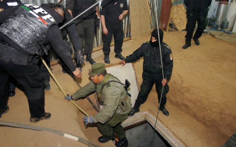 tunel predor droga mehika zda (2).jpg