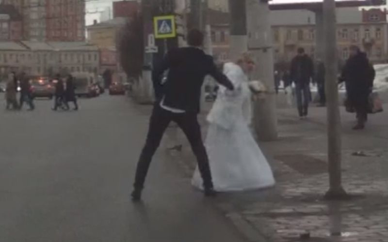 poročni par.jpg