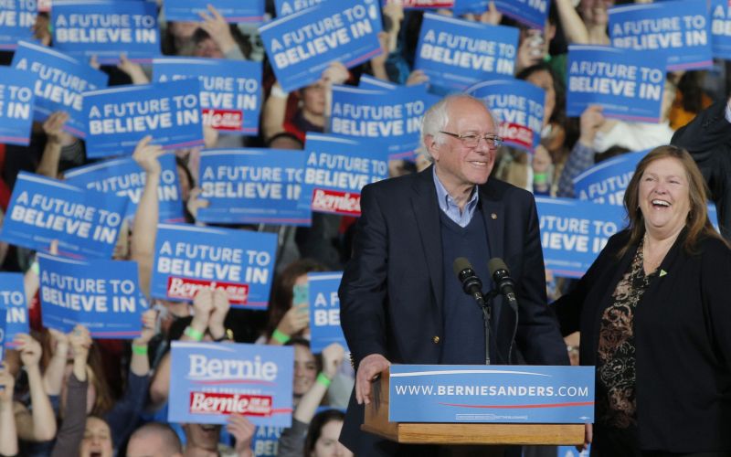 Sanders po supertorku
