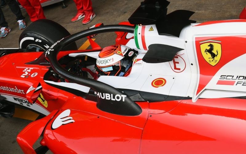 ferrari2.jpg