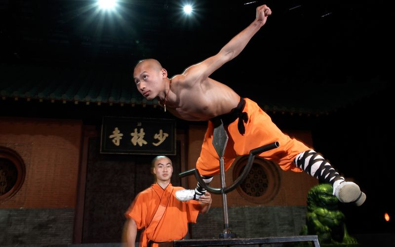 SHAOLIN-KUNG-FU,-Press-photo-2.jpg