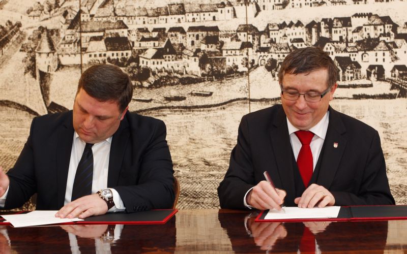 Povezovanje drugih najvecjih mest