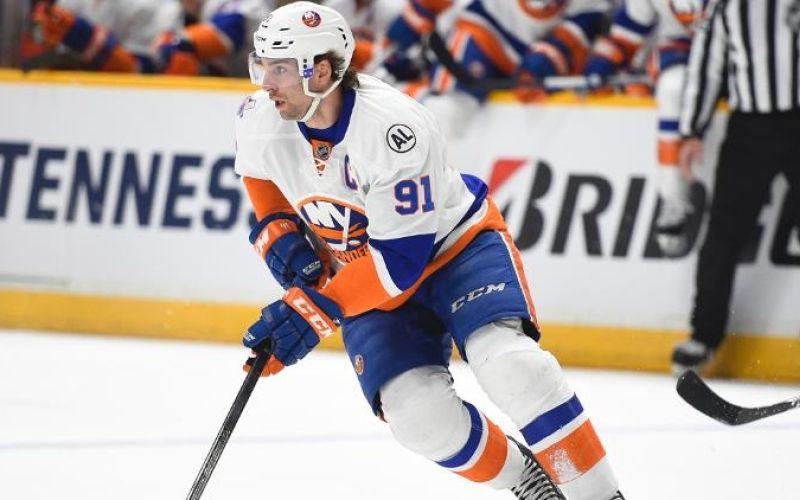 tavares.jpg