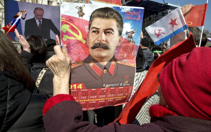 putin-and-stalin