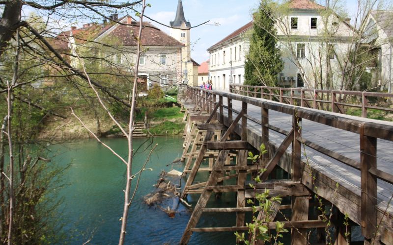 kostanjevica_na_krki.jpg