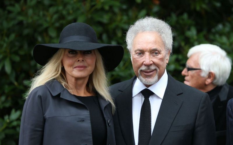Tom Jones.jpg