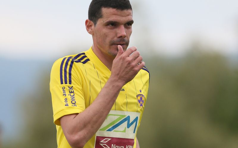 198-1-fajic dw.jpg