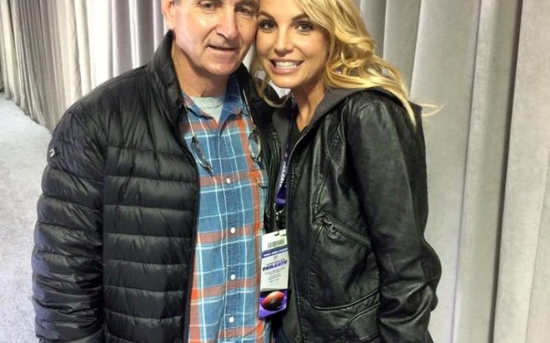 Britney-Spears-with-Dad-2015-Jamie-Spears-sammaffiaonline.com_.jpg