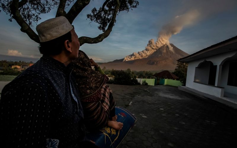 vulkan sinabung3.jpg