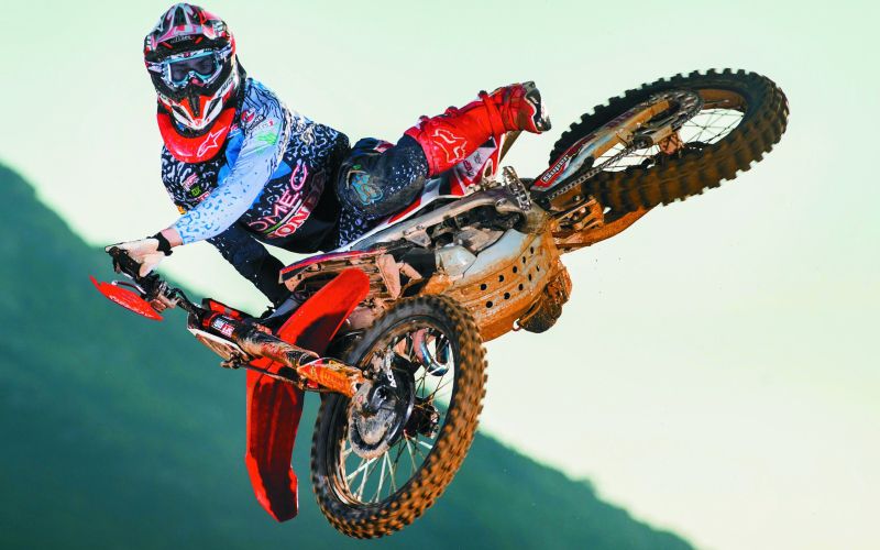 gajser4_foto_MxLarge.jpg