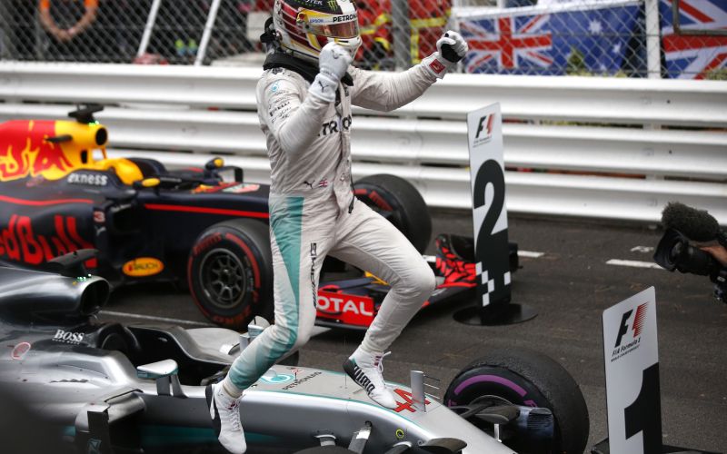 hamilton re.jpg