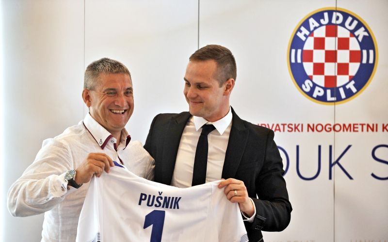240-1-pusnik1.jpg