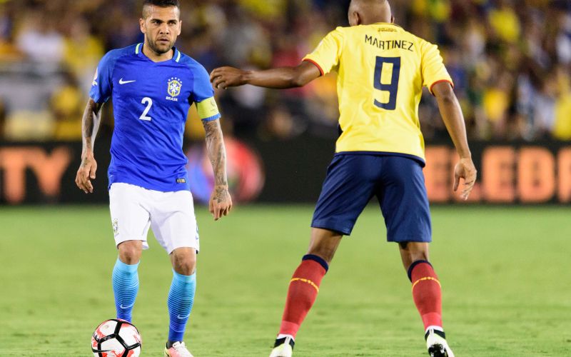 alves brazilija ekvador.jpg