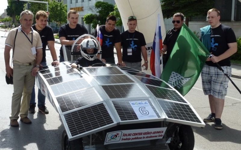 solarni_avtomobil_so_izdelali_dijaki_srednje_poklicne_in_strokovne___ole_kr__ko_s_partnerjem_ko...