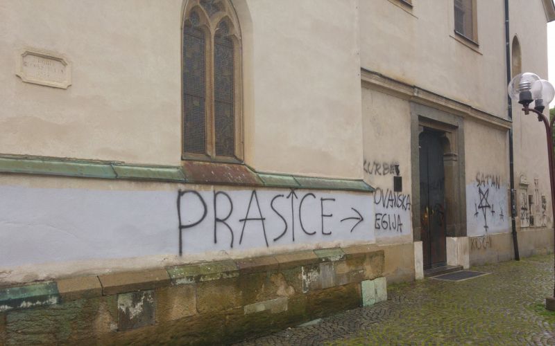 celje, stolna cerkev, vandalizem