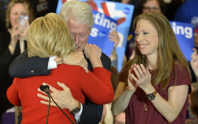 chelsea, hillary, bill clinton.jpg